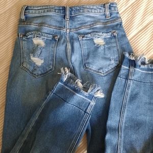 KanCan Signature Jeans